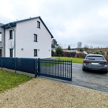 Bohnapartments Luxury Villa Berlin - 210Qm - Wintergarten - Kamin - 4 Kostenlose Parkplaetze - 6 Schlafzimmer - Neubau - Luxusausstattung Birkenwerder Exteriér fotografie