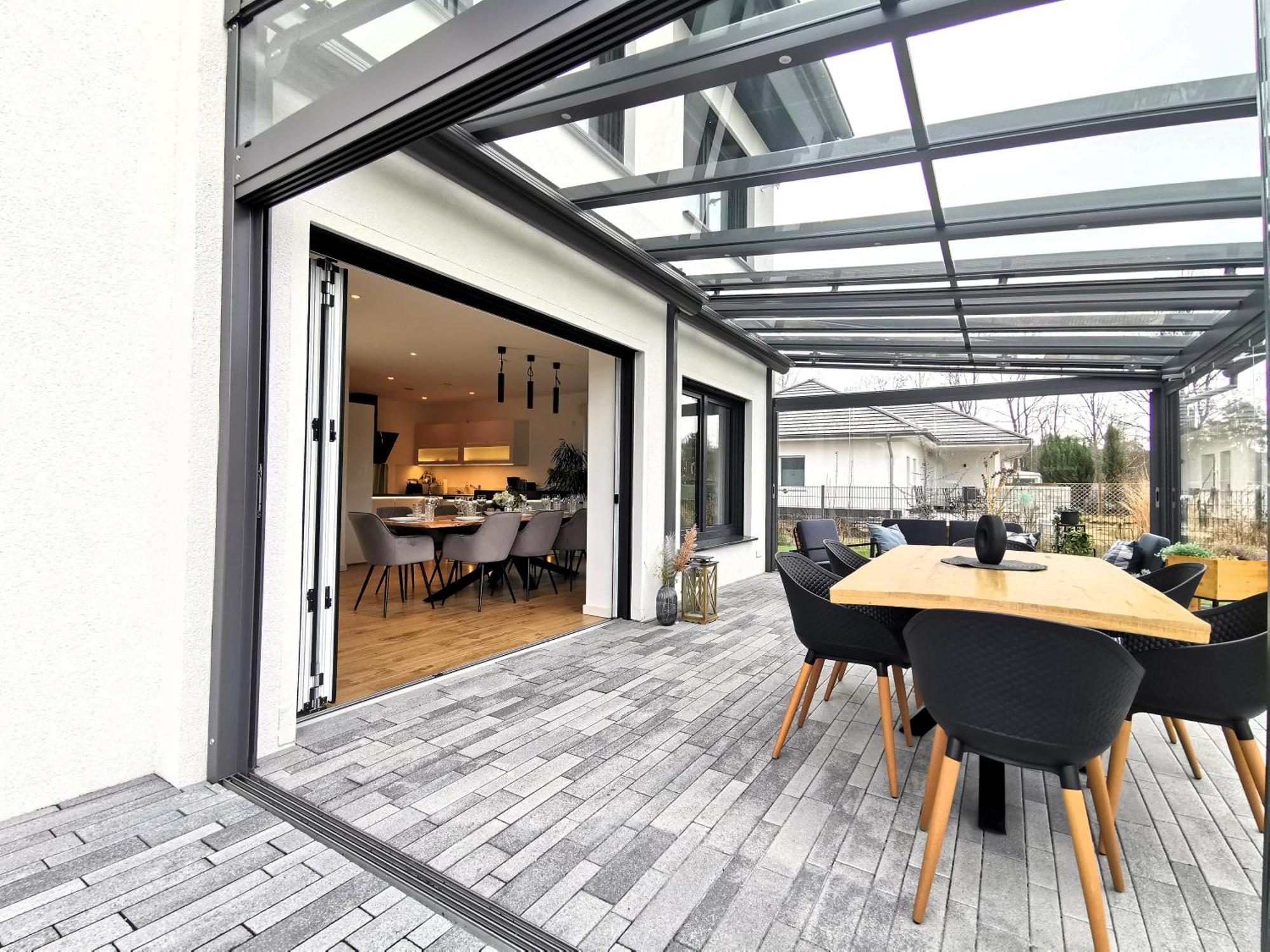 Bohnapartments Luxury Villa Berlin - 210Qm - Wintergarten - Kamin - 4 Kostenlose Parkplaetze - 6 Schlafzimmer - Neubau - Luxusausstattung Birkenwerder Exteriér fotografie