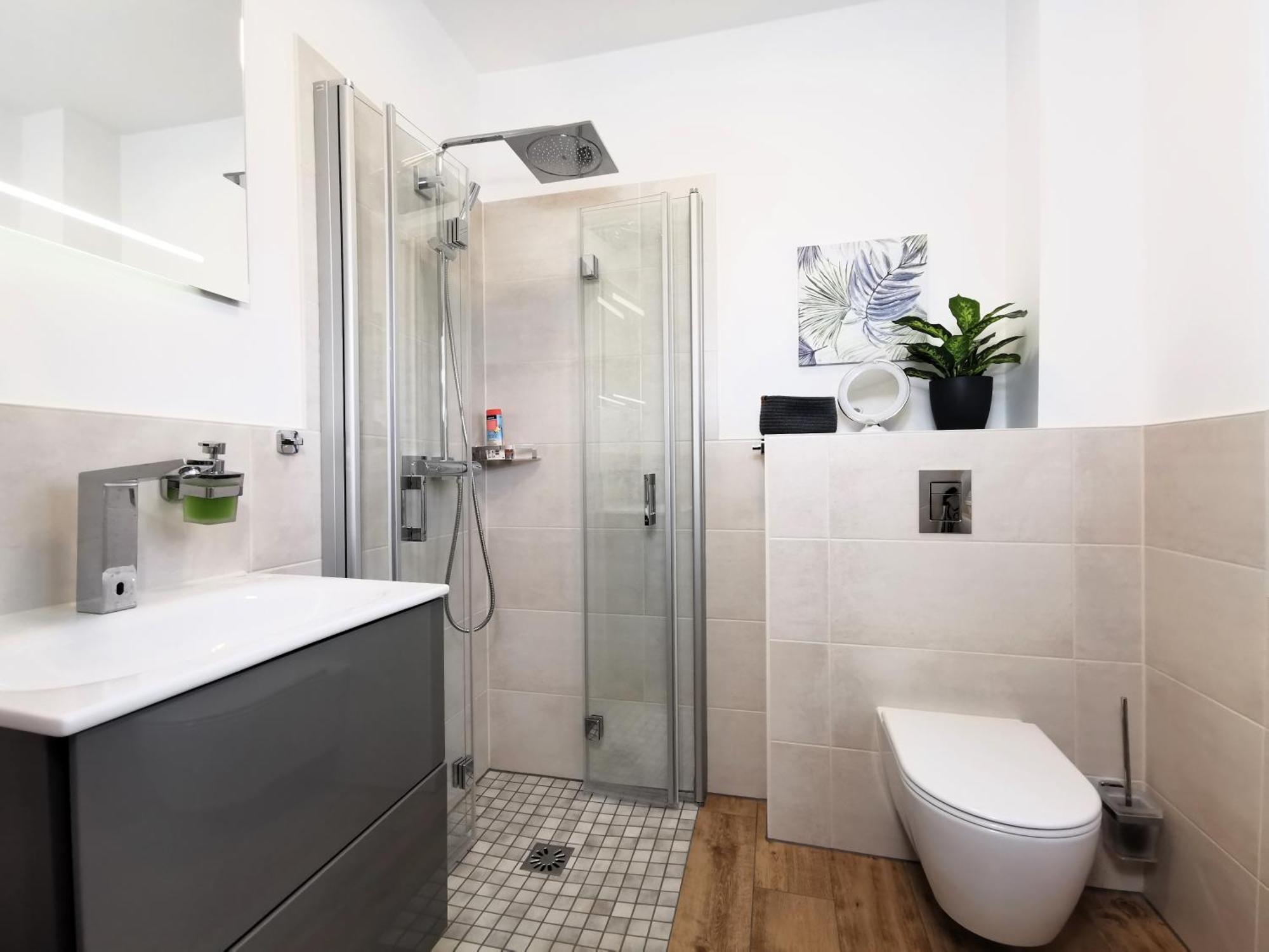 Bohnapartments Luxury Villa Berlin - 210Qm - Wintergarten - Kamin - 4 Kostenlose Parkplaetze - 6 Schlafzimmer - Neubau - Luxusausstattung Birkenwerder Exteriér fotografie